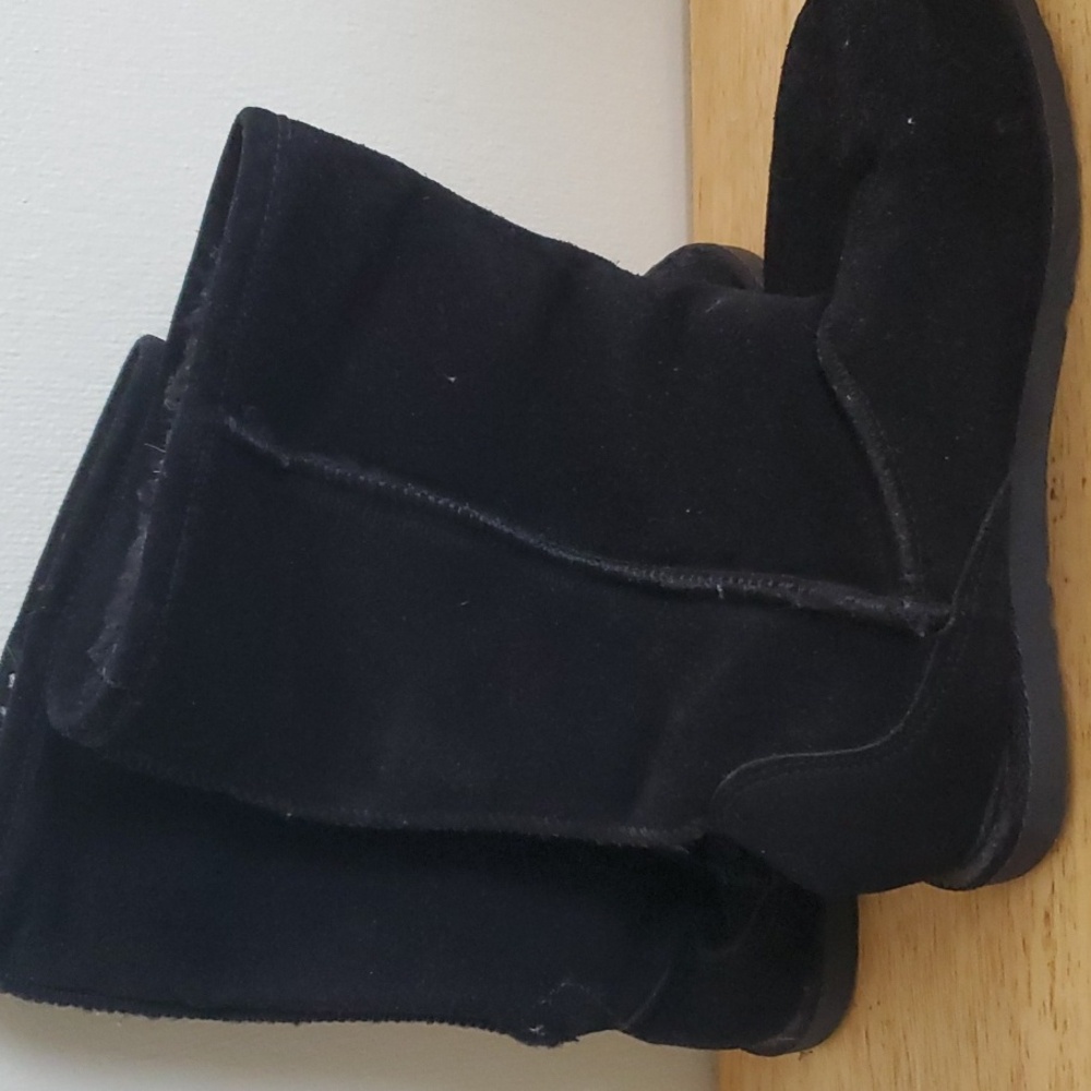 Black Suade Fur Linned Boots